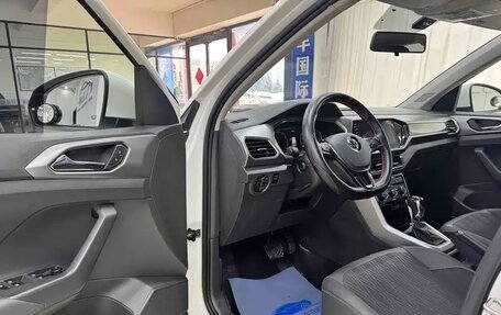 Volkswagen T-Cross I, 2022 год, 1 410 005 рублей, 10 фотография