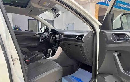 Volkswagen T-Cross I, 2022 год, 1 410 005 рублей, 13 фотография