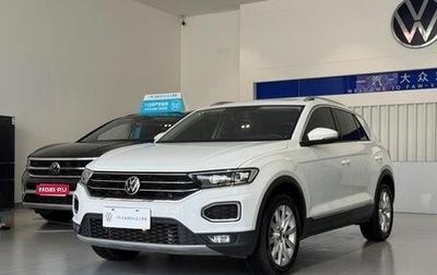 Volkswagen T-Roc I, 2022 год, 1 682 700 рублей, 1 фотография