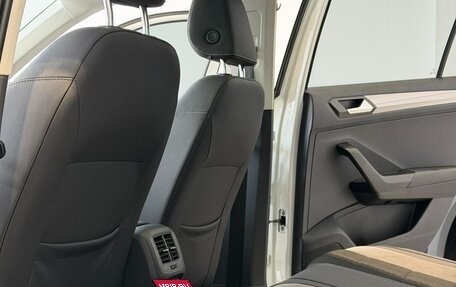Volkswagen T-Roc I, 2022 год, 1 682 700 рублей, 13 фотография