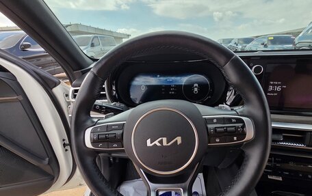KIA K5, 2023 год, 2 570 999 рублей, 12 фотография