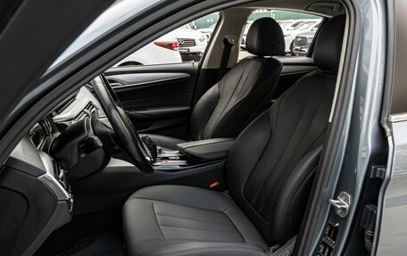 BMW 5 серия, 2017 год, 3 245 000 рублей, 12 фотография