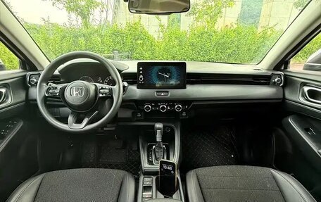 Honda Vezel, 2022 год, 1 530 005 рублей, 10 фотография