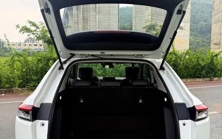 Honda Vezel, 2022 год, 1 530 005 рублей, 18 фотография