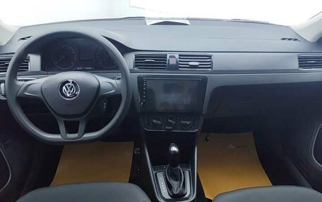Volkswagen Santana, 2021 год, 1 000 007 рублей, 7 фотография