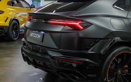 Lamborghini Urus I, 2023 год, 35 900 000 рублей, 14 фотография