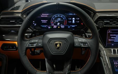Lamborghini Urus I, 2023 год, 35 900 000 рублей, 18 фотография