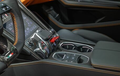 Lamborghini Urus I, 2023 год, 35 900 000 рублей, 19 фотография
