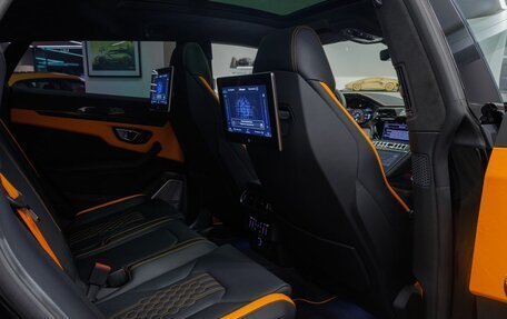 Lamborghini Urus I, 2023 год, 35 900 000 рублей, 31 фотография
