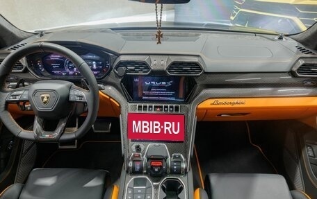 Lamborghini Urus I, 2023 год, 35 900 000 рублей, 20 фотография