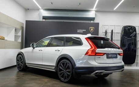 Volvo V90 Cross Country I рестайлинг, 2019 год, 3 198 000 рублей, 5 фотография