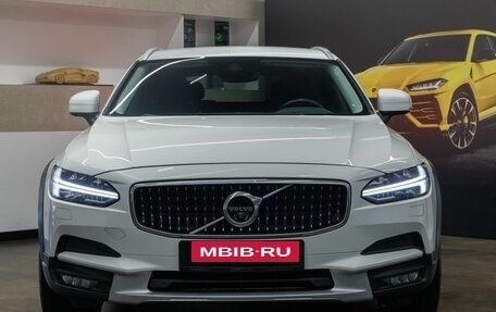 Volvo V90 Cross Country I рестайлинг, 2019 год, 3 198 000 рублей, 2 фотография