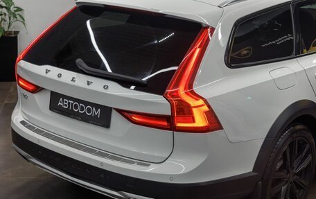 Volvo V90 Cross Country I рестайлинг, 2019 год, 3 198 000 рублей, 17 фотография