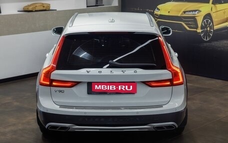 Volvo V90 Cross Country I рестайлинг, 2019 год, 3 198 000 рублей, 7 фотография