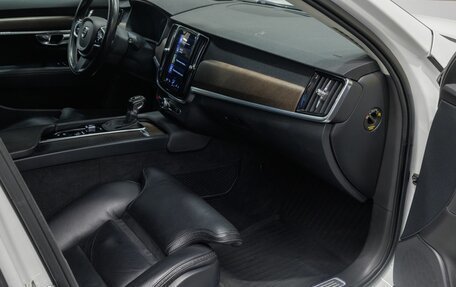 Volvo V90 Cross Country I рестайлинг, 2019 год, 3 198 000 рублей, 26 фотография