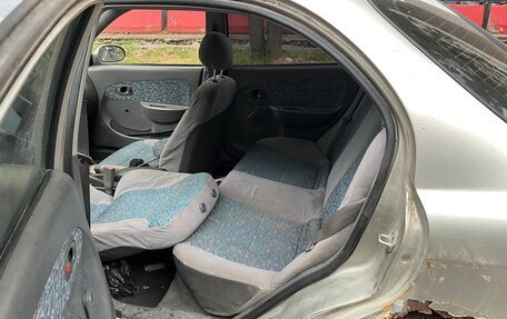 KIA Sephia II, 2000 год, 60 000 рублей, 8 фотография