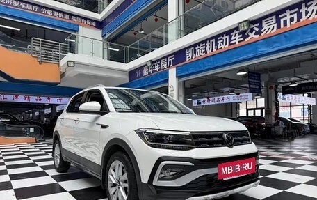 Volkswagen T-Cross I, 2022 год, 1 179 200 рублей, 3 фотография