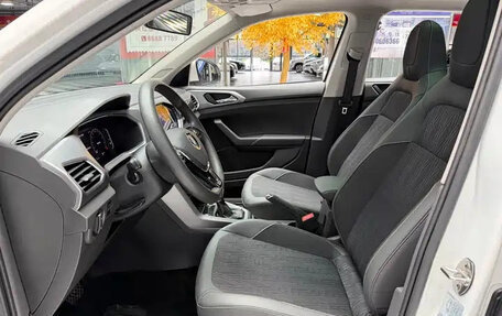 Volkswagen T-Cross I, 2022 год, 1 179 200 рублей, 9 фотография