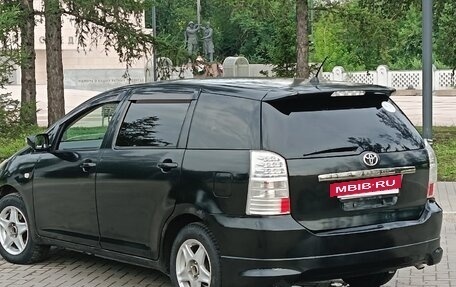 Toyota Wish II, 2004 год, 630 000 рублей, 4 фотография