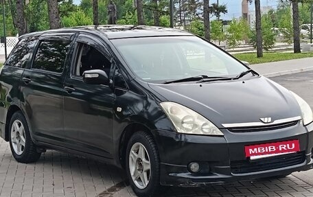 Toyota Wish II, 2004 год, 630 000 рублей, 2 фотография