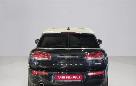MINI Clubman, 2023 год, 1 801 555 рублей, 3 фотография