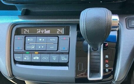 Honda Stepwgn IV, 2022 год, 1 890 099 рублей, 11 фотография