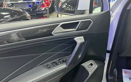 Volkswagen Tiguan II, 2022 год, 2 290 005 рублей, 11 фотография