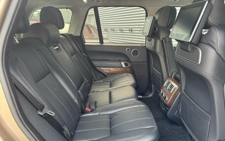 Land Rover Range Rover IV рестайлинг, 2017 год, 5 750 000 рублей, 30 фотография
