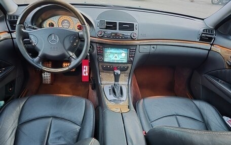 Mercedes-Benz E-Класс, 2003 год, 880 000 рублей, 11 фотография