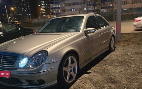 Mercedes-Benz E-Класс, 2003 год, 880 000 рублей, 19 фотография