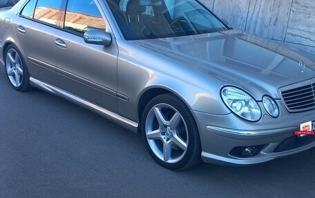 Mercedes-Benz E-Класс, 2003 год, 880 000 рублей, 31 фотография