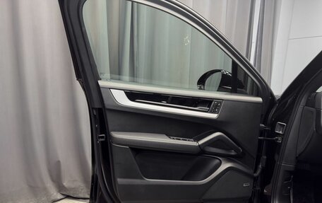 Porsche Cayenne III, 2023 год, 13 900 000 рублей, 14 фотография