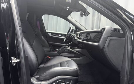 Porsche Cayenne III, 2023 год, 13 900 000 рублей, 10 фотография