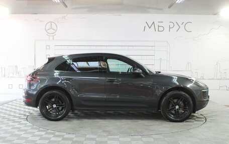 Porsche Macan I рестайлинг, 2017 год, 3 415 000 рублей, 6 фотография