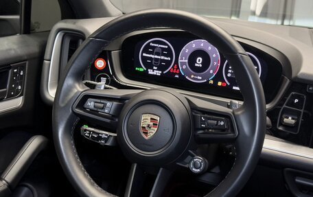 Porsche Cayenne III, 2023 год, 13 900 000 рублей, 38 фотография