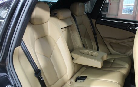 Porsche Macan I рестайлинг, 2017 год, 3 415 000 рублей, 26 фотография