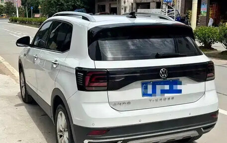 Volkswagen T-Cross I, 2023 год, 1 790 000 рублей, 4 фотография