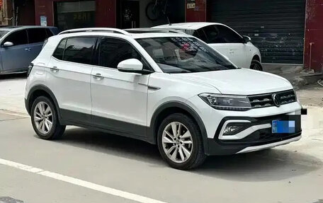 Volkswagen T-Cross I, 2023 год, 1 790 000 рублей, 3 фотография