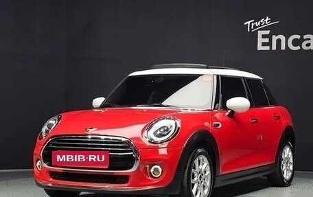 MINI Clubman, 2022 год, 2 098 964 рублей, 4 фотография