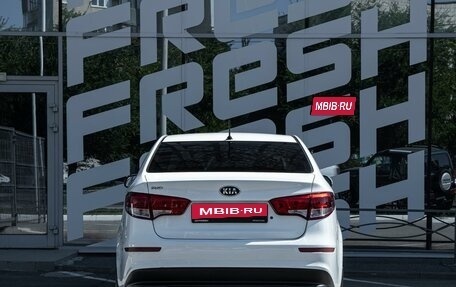 KIA Rio III рестайлинг, 2016 год, 960 000 рублей, 4 фотография