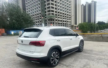 Volkswagen Tharu, 2022 год, 1 880 000 рублей, 6 фотография