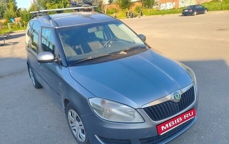 Skoda Roomster, 2010 год, 650 000 рублей, 1 фотография
