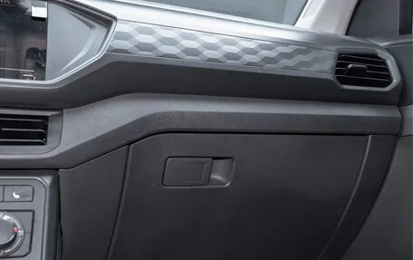Volkswagen T-Cross I, 2022 год, 1 550 111 рублей, 15 фотография