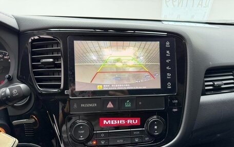 Mitsubishi Outlander III рестайлинг 3, 2022 год, 2 200 005 рублей, 17 фотография