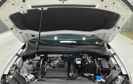 Volkswagen Tiguan II, 2022 год, 2 530 000 рублей, 15 фотография