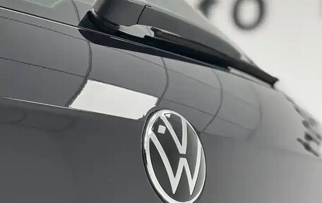 Volkswagen Tiguan II, 2022 год, 2 570 000 рублей, 15 фотография