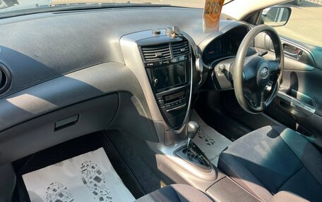 Toyota Caldina, 2002 год, 699 000 рублей, 13 фотография
