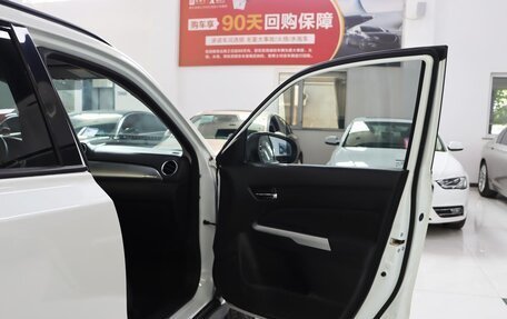 Suzuki Vitara II рестайлинг, 2018 год, 1 400 005 рублей, 19 фотография