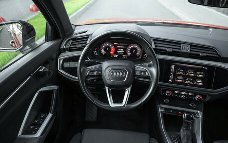 Audi Q3, 2019 год, 2 516 000 рублей, 15 фотография