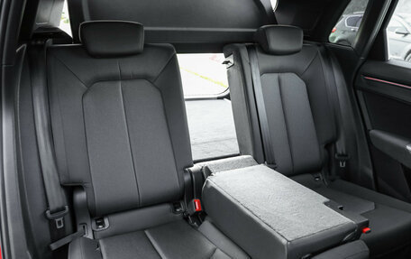 Audi Q3, 2019 год, 2 516 000 рублей, 29 фотография